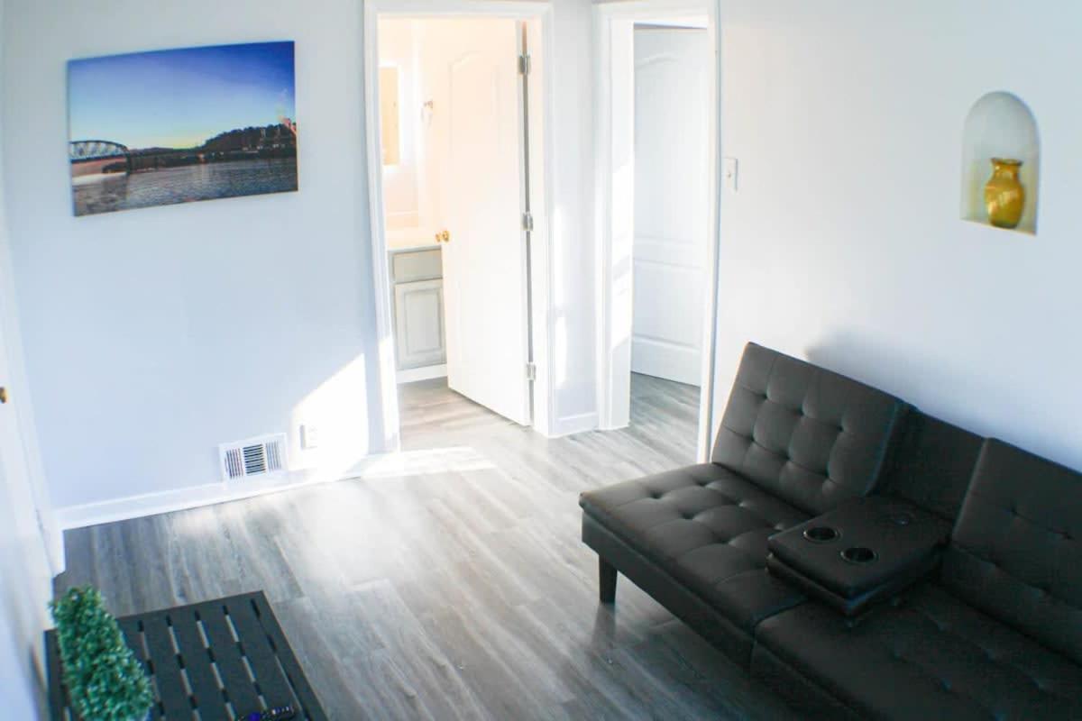 Newly Renovated 2-Bed Near Downtown-North Shore Pittsburgh Exterior foto